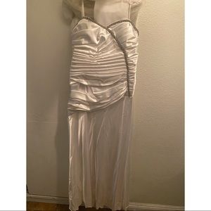 White Wedding dress plus size
